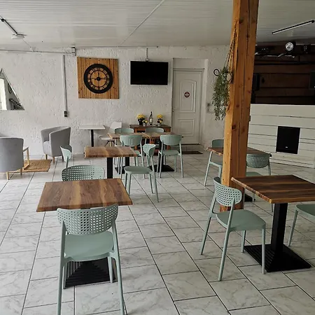 Ile Aux Loisirs * Le Mung