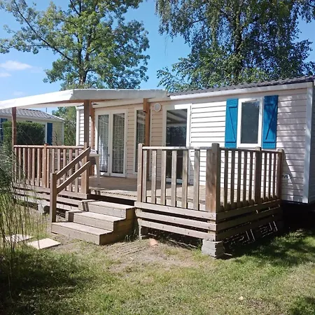 Ile Aux Loisirs Campsite *