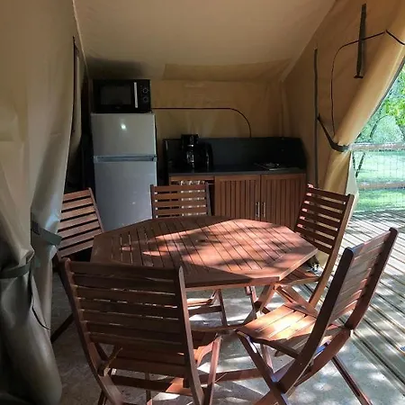 Ile Aux Loisirs אתר קמפינג *