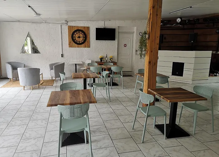 Ile Aux Loisirs * Le Mung